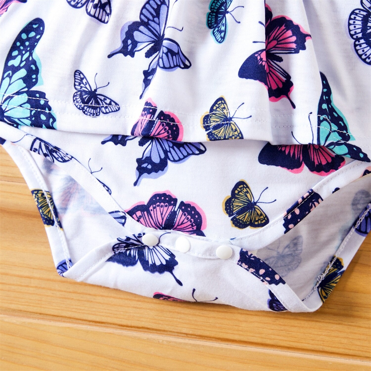 Baby Girl Butterfly Print Ruffled Long-sleeve Bodysuit Romper