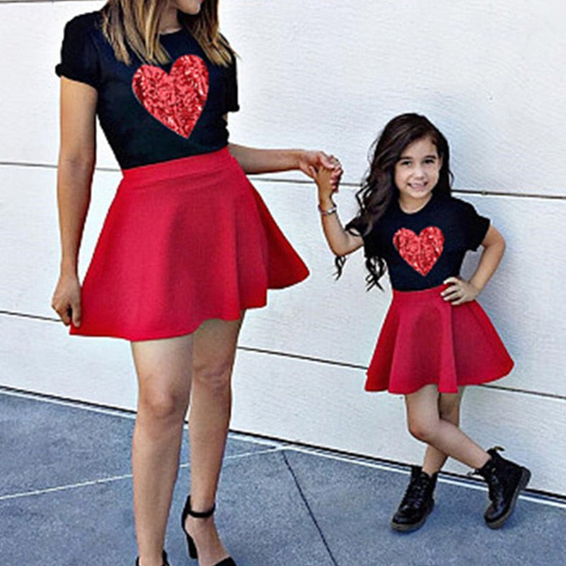 Family Matching Dresses Short Sleeve Heart Print Set