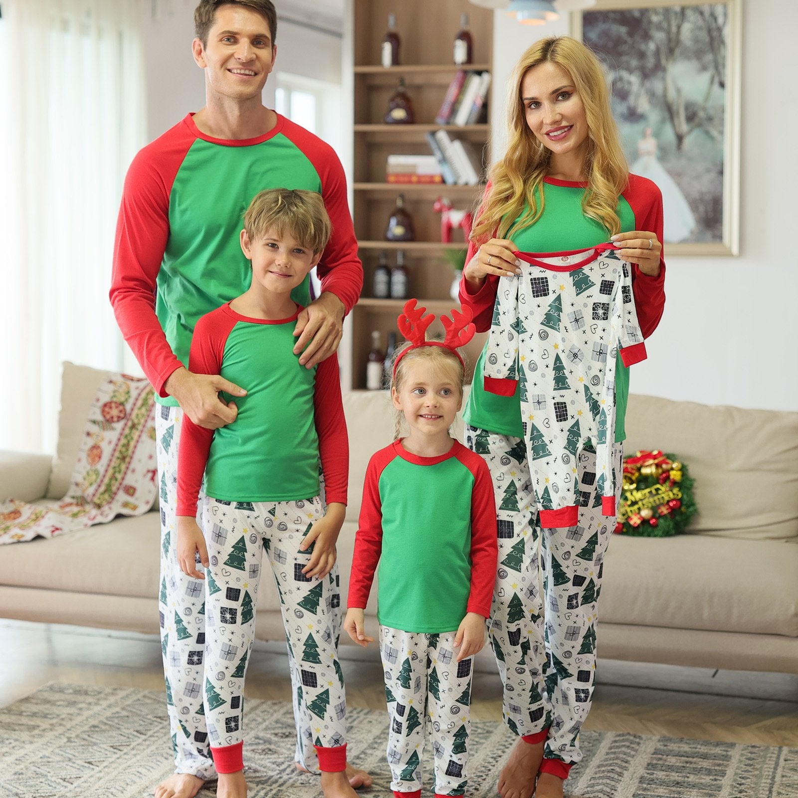 Family Matching Christmas Parent-child Pajamas Suits Set